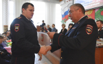 Темрюкских полицейских торжественно поздравили с наступающим профессиональным праздником