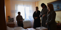 С наступающим Международным Женским Днем поздравили ветерана ВОВ - Темрюкское городское поселение