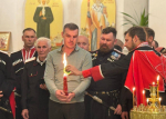 В Пасхальную ночь во все храмы Темрюкского района была доставлена частица Благодатного огня, привезённого на Кубань спецрейсом из Иерусалима